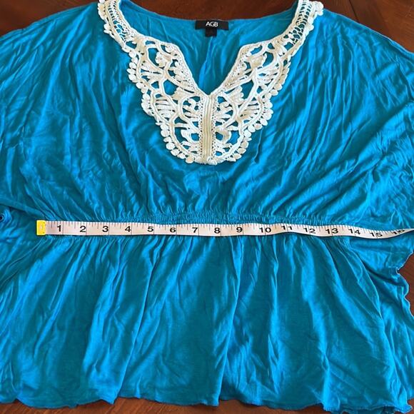 AGB Size S Peacock Blue Knit Top with White Lace Appliqué Elastic Waist - Picture 7 of 11